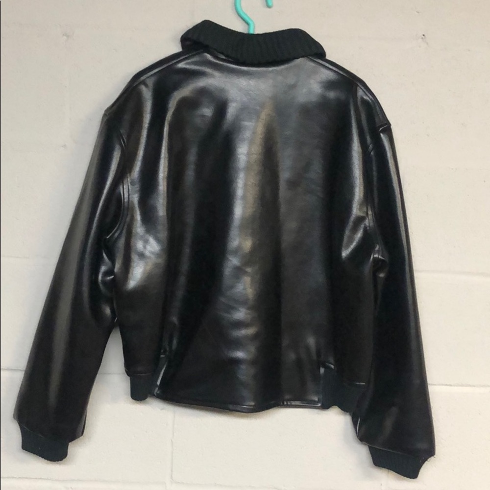 Vi Lon Winter Warmth Leather coat